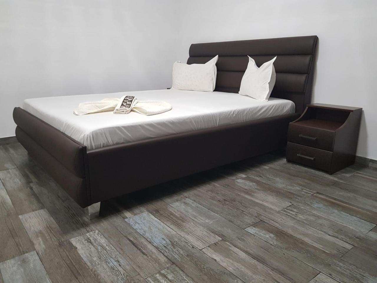 Casa Cristina Corbu Hotel Corbu  Ngoại thất bức ảnh
